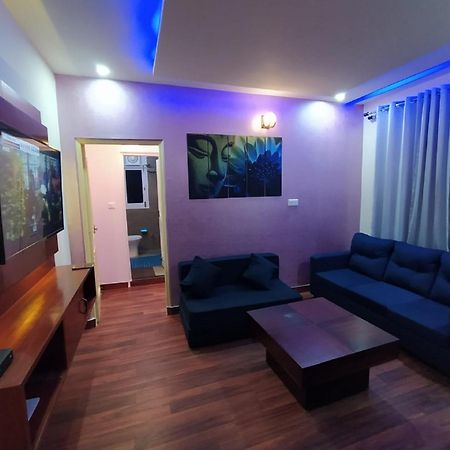 Deluxe Homestay Apartments With Kitchen In Shimla Eksteriør billede
