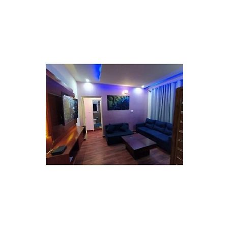Deluxe Homestay Apartments With Kitchen In Shimla Eksteriør billede