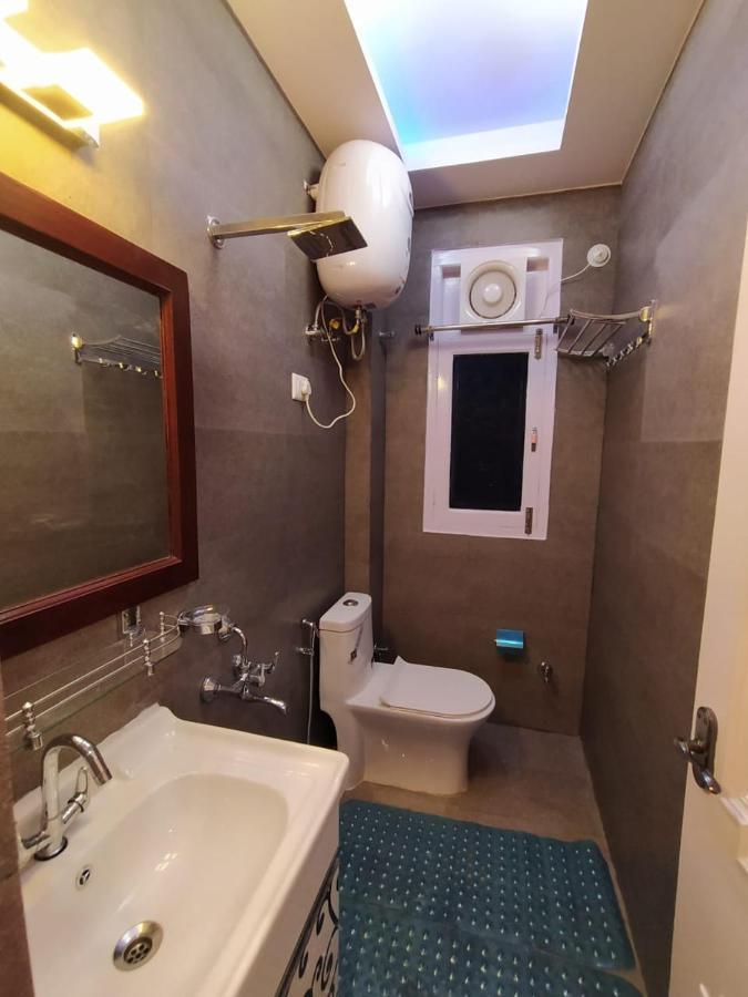 Deluxe Homestay Apartments With Kitchen In Shimla Eksteriør billede