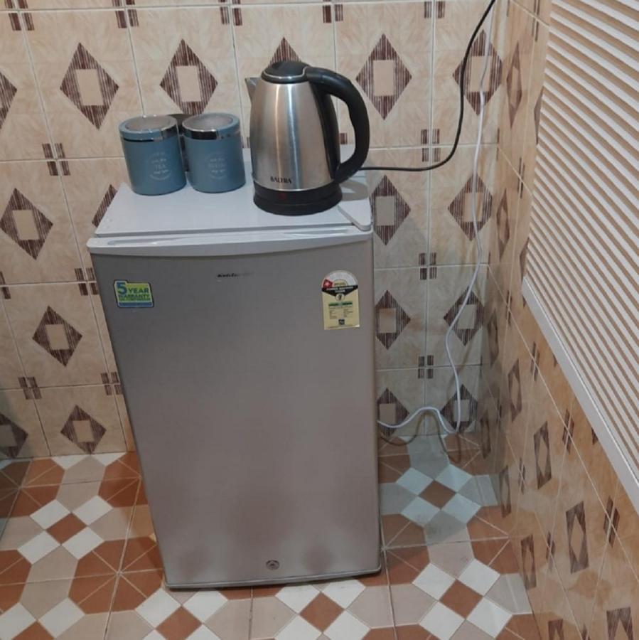 Deluxe Homestay Apartments With Kitchen In Shimla Eksteriør billede